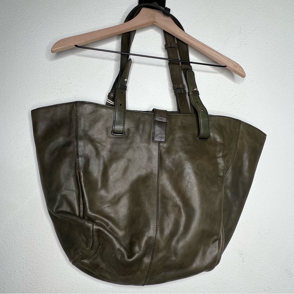 NWT Free People We the Free Echo Tote in Olive Green Leather - Picture 4 of 7